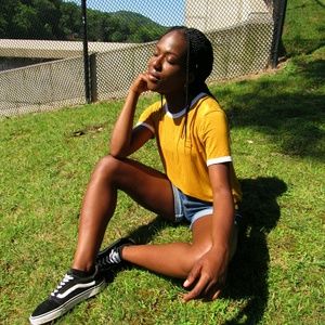 Meet your Posher, Kendra